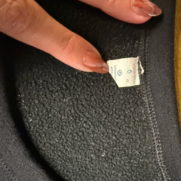 Lululemon Reflective animal print sweatshirt - Picture 8 of 8